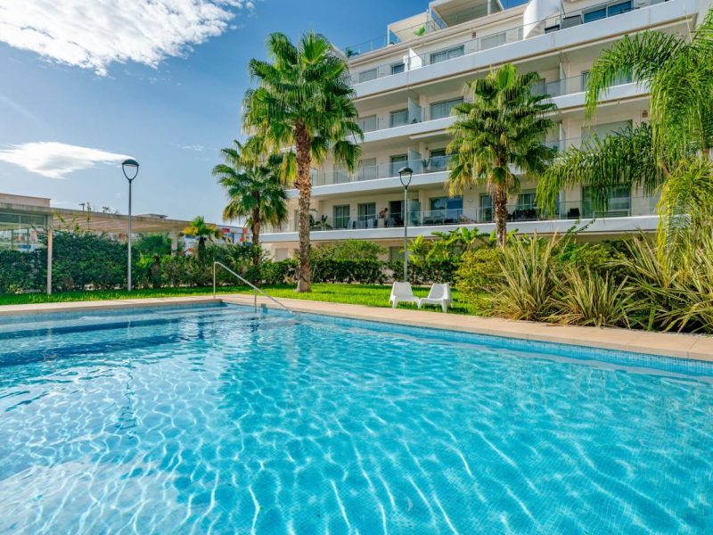 marina real I in denia, spain. Beautiful apartments for families and couples. This is the swimming pool
