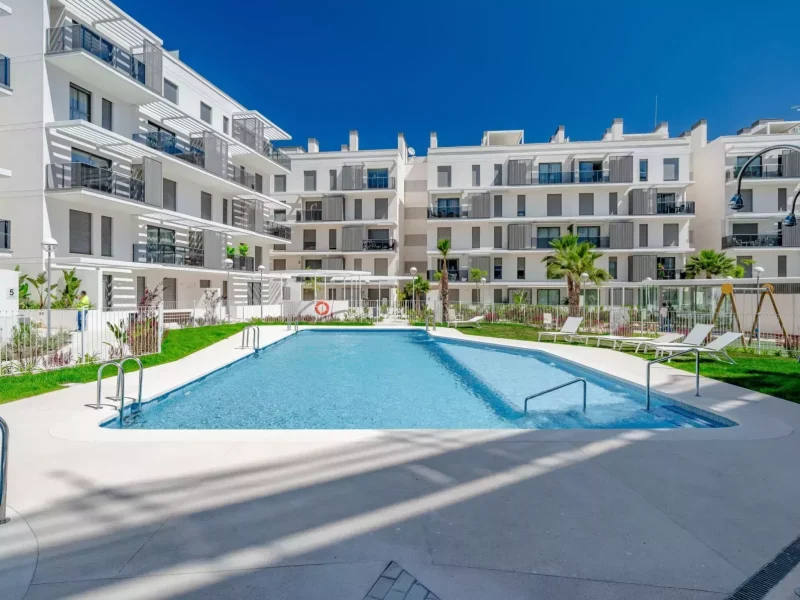 Marina real iii swimming pool in denia