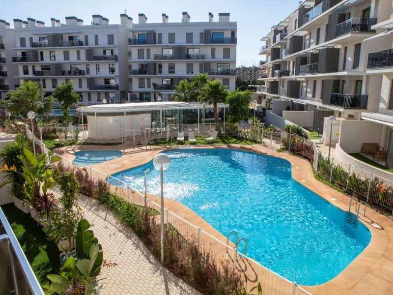 Marina real iii denia pool